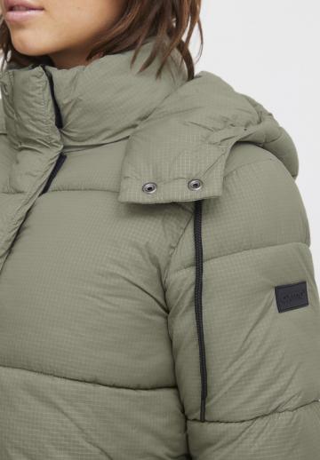 Зимняя куртка