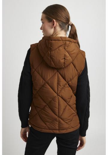 Стеганый жилет