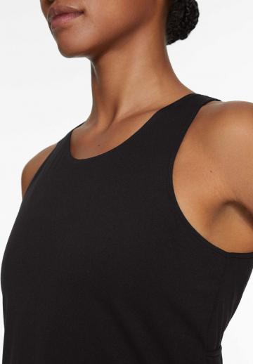 Спортивный топ