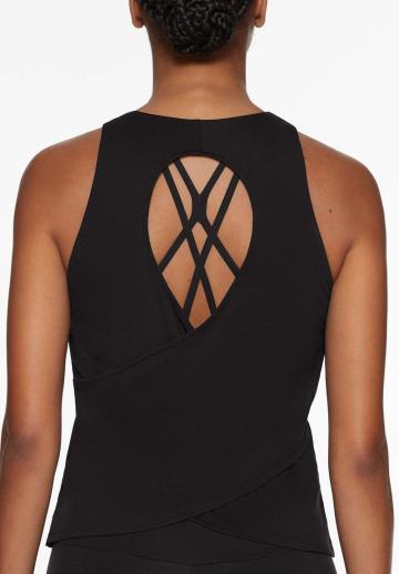 Спортивный топ