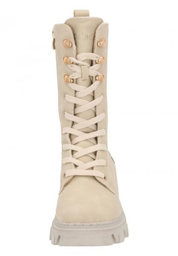 Ботинки на шнуровке