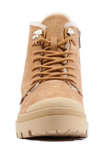 Ботинки на шнуровке