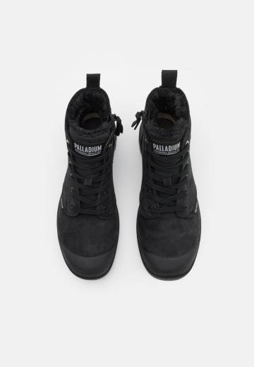 Зимние ботинки