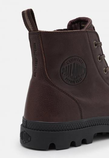 Ботинки на шнуровке