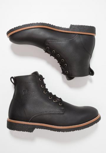 Зимние ботинки