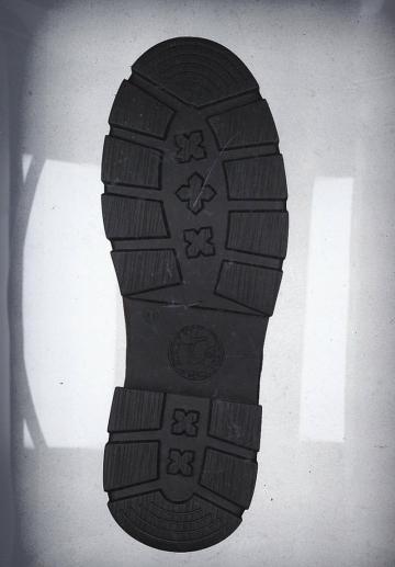 Зимние ботинки