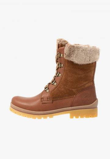 Ботинки на шнуровке