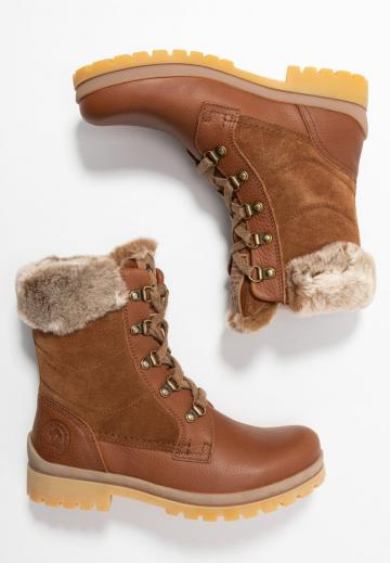Ботинки на шнуровке