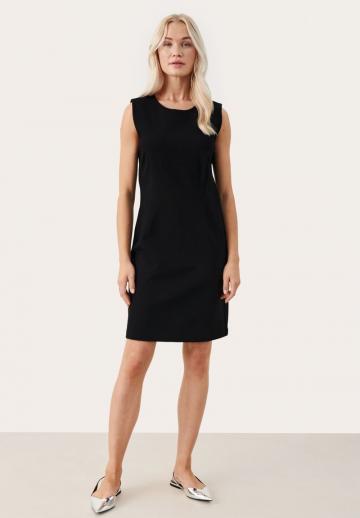 Платье футляр