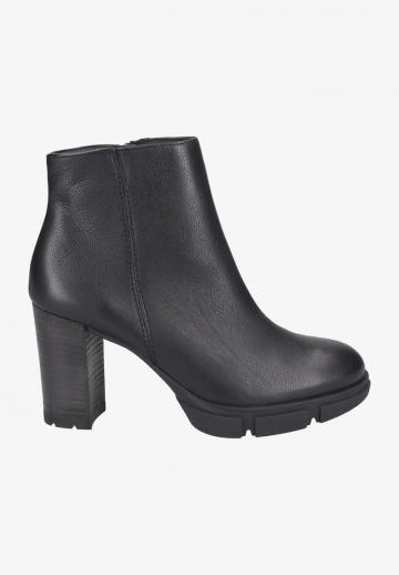 Туфли на высоком каблуке