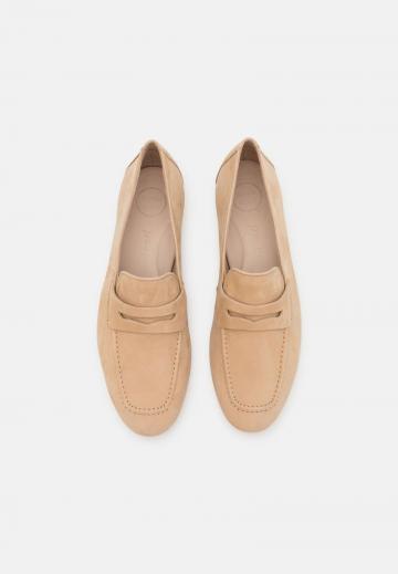 Полуботинки