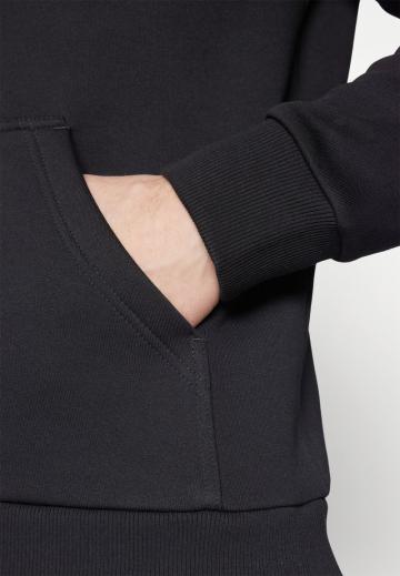 Спортивная кофта