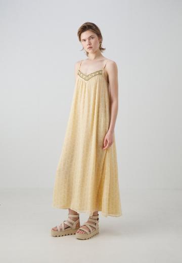 Летнее платье