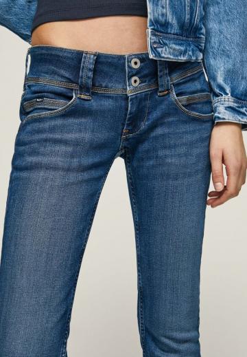 Прямые джинсы