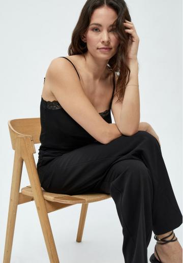 Топ на бретельках