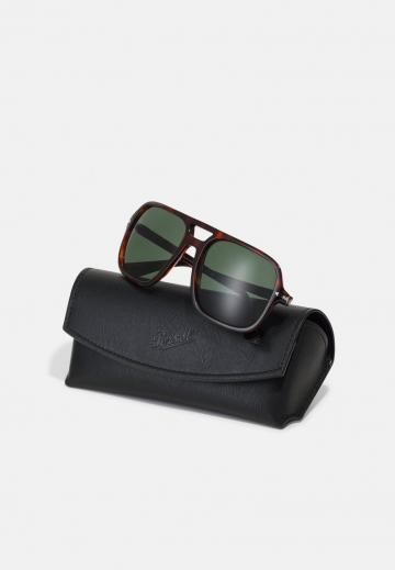 Солнечные очки