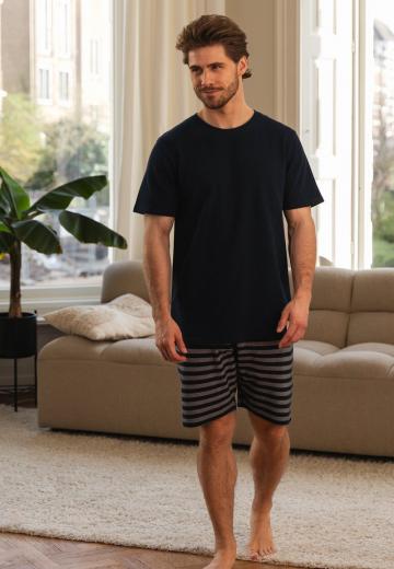 Пижама с шортами