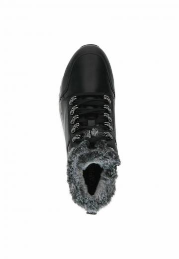 Сапожки на танкетке