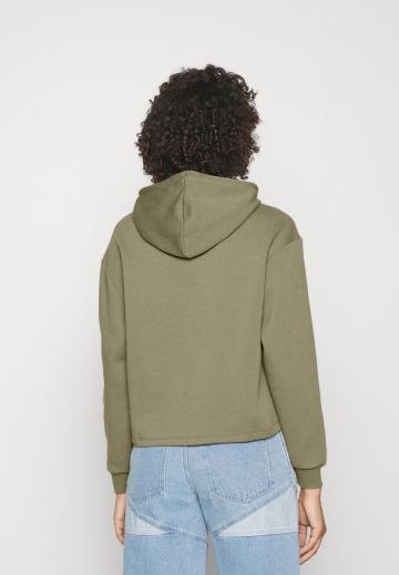 Пуловер с капюшоном