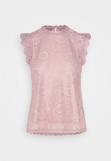 Кружевная блузка