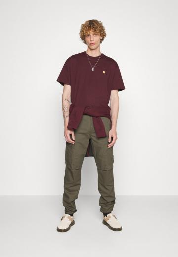 Брюки с накладными карманами