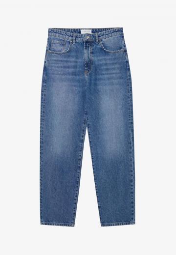 Свободные джинсы