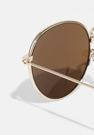 Солнечные очки