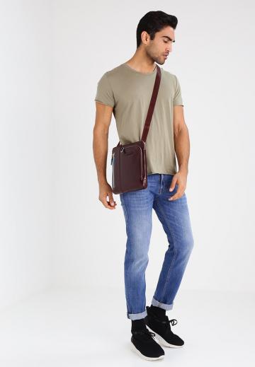 Кожаная сумка