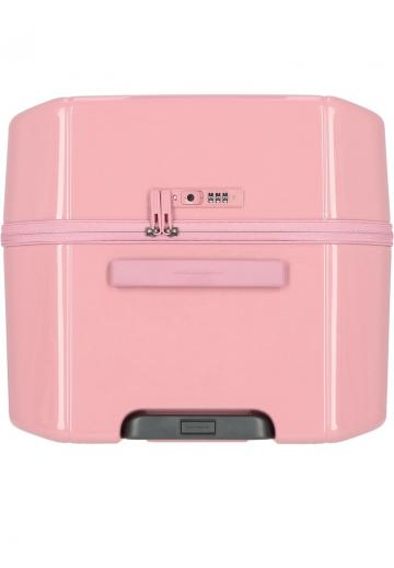 Чемодан на колесах