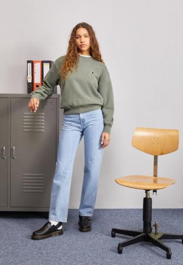 Прямые джинсы