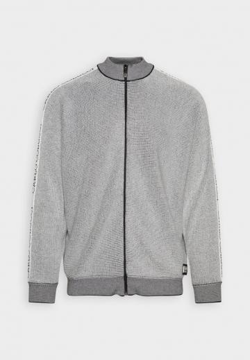 Длинный кардиган