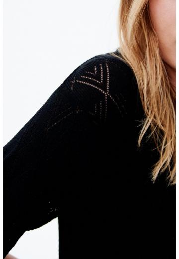 Вязаное платье