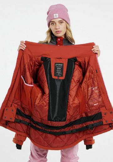 Спортивная куртка