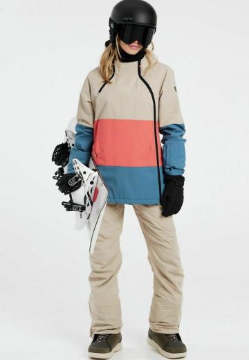 Спортивная куртка