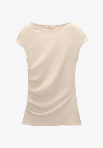 Блузка без рукавов