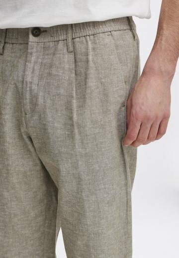 Льняные брюки
