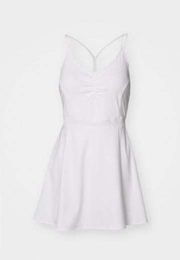 Спортивное платье