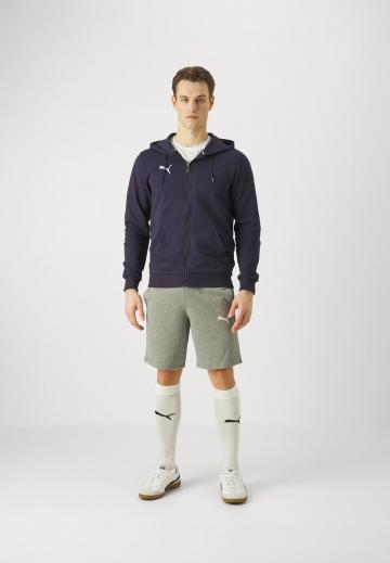 Спортивная кофта