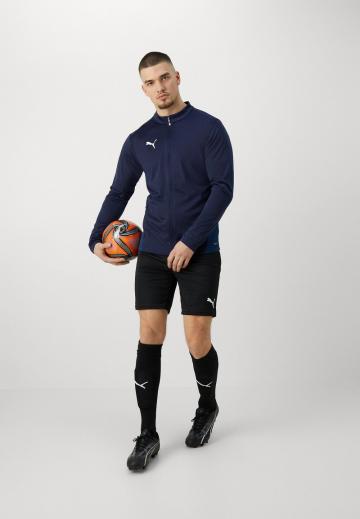 Спортивная куртка