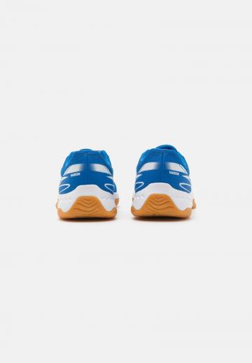 Кроссовки для зала