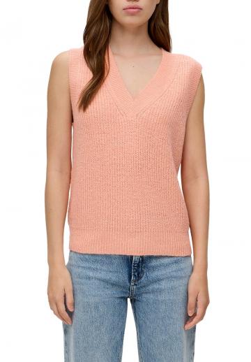 Пуловер без рукавов