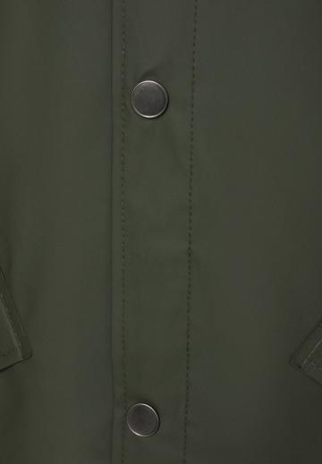 Куртка-дождевик