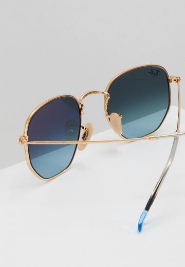 Солнечные очки