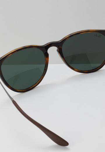 Солнечные очки