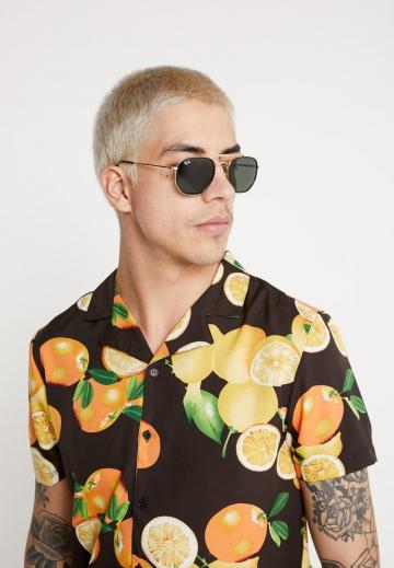 Солнечные очки