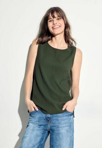 Блузка без рукавов
