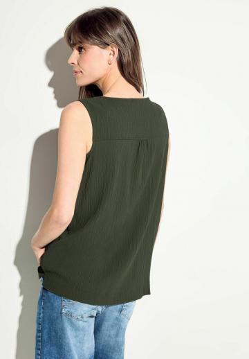 Блузка без рукавов