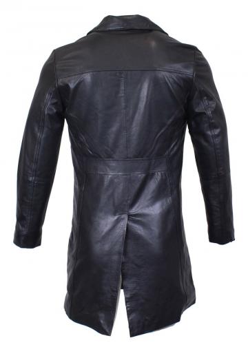 Короткое пальто