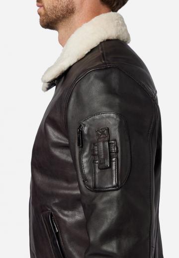 Кожаная куртка