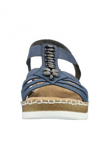 Босоножки на танкетке